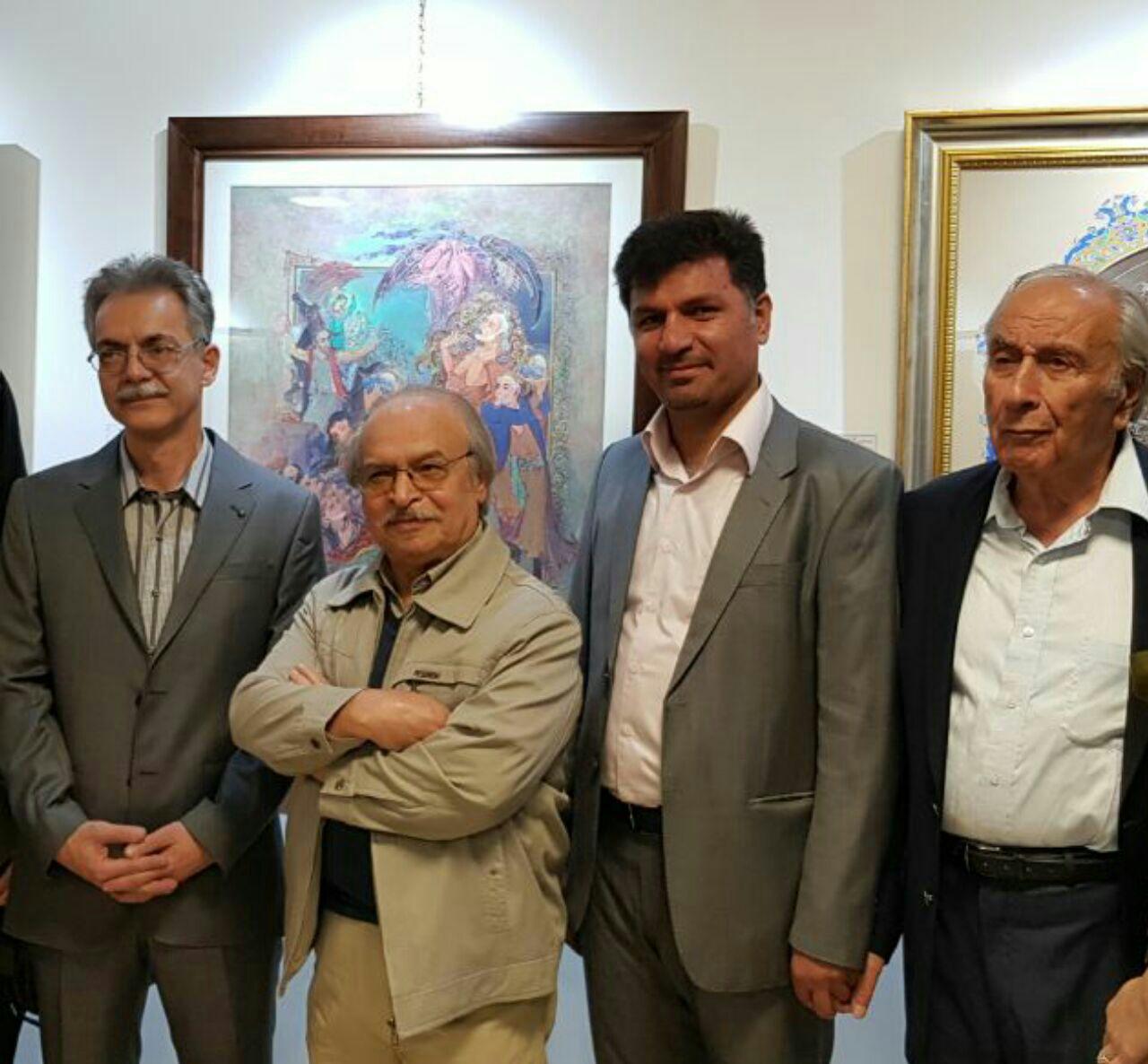 آموزشگاه هنرهای تجسمی نمایشگاه گروهی مینیاتور اصفهان 